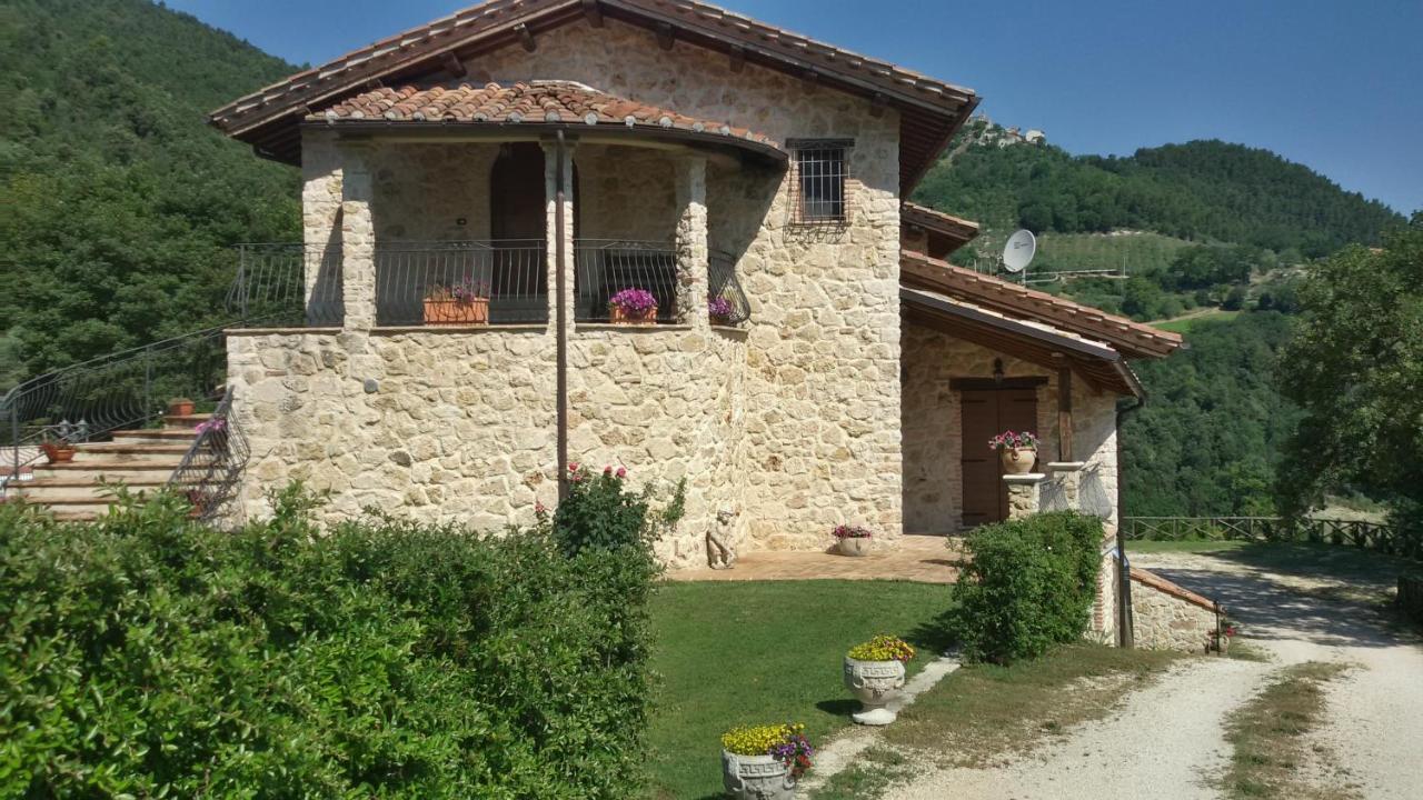 Agriturismo Isola Verde SantʼUrbano Kültér fotó